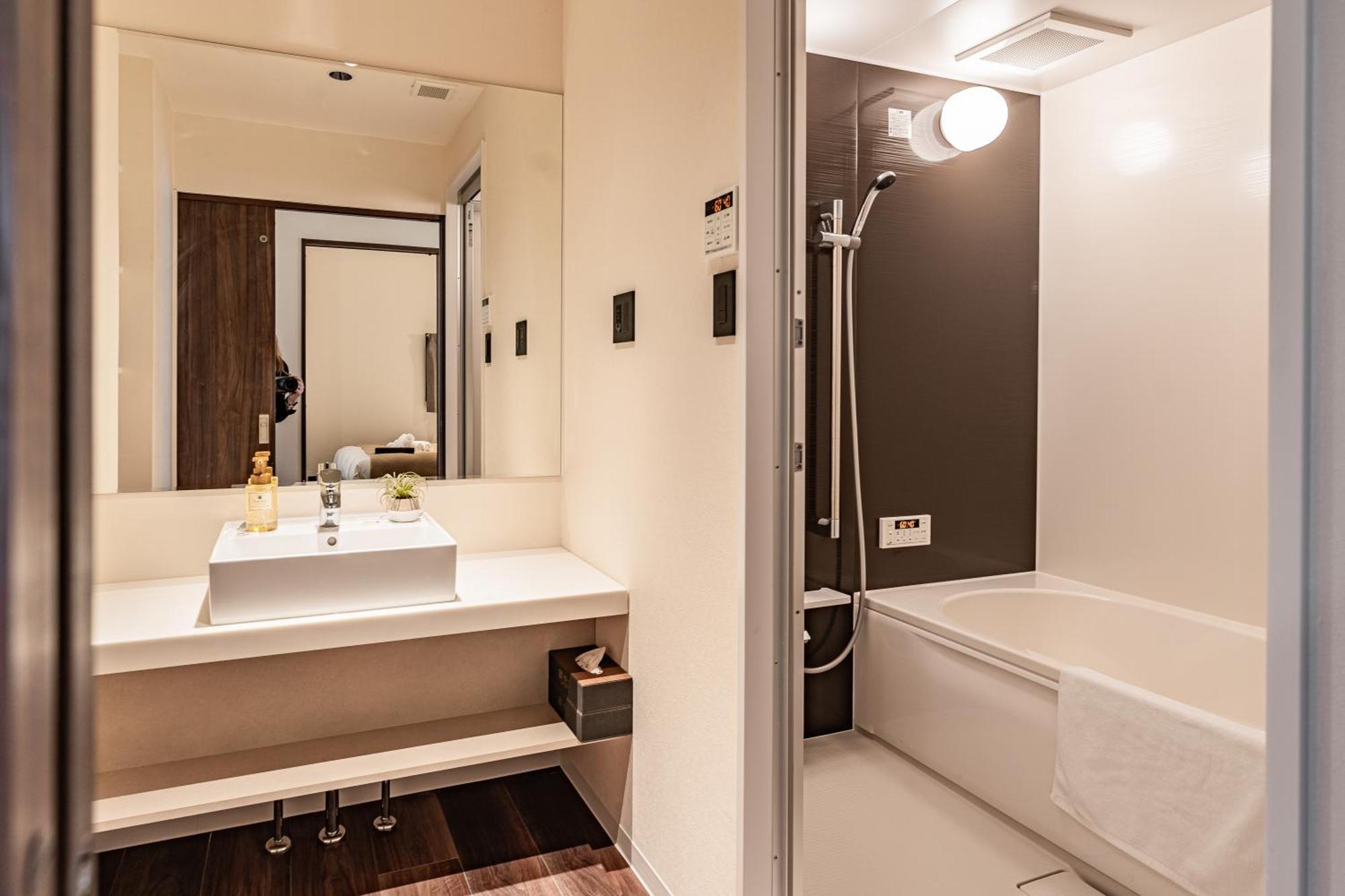 Apartment Hotel 11 Shinsaibashi Amemura Osaka Zewnętrze zdjęcie